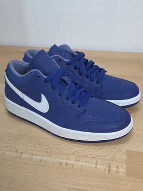 Jordan Nike Low Top Leather Sneakers in Blue and White 5.5